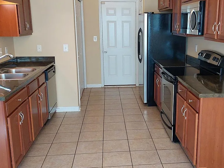 2869 Brewster Dr — Photo 2