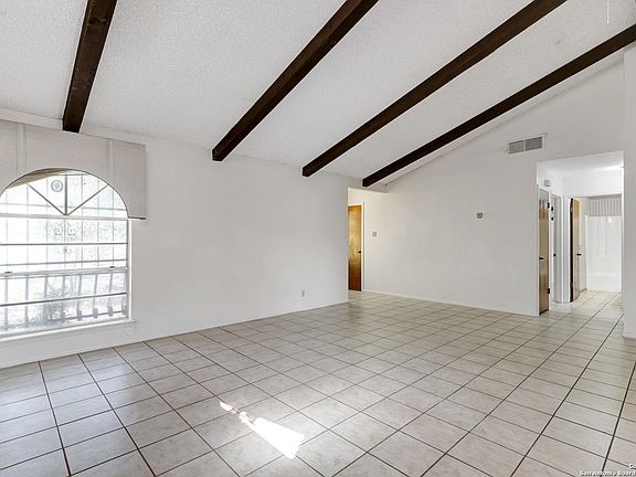 4th image of 3326 Scenic Ln