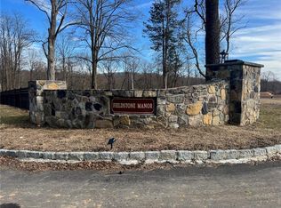 15 Fieldstone Ln, Cortlandt Manor, NY 10567