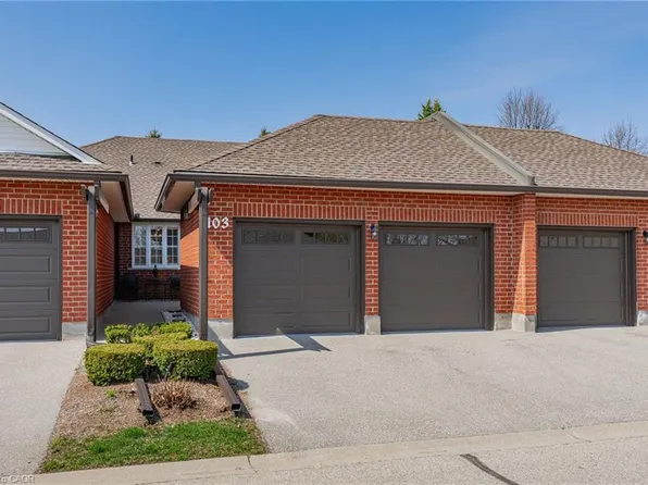 10 Isherwood Ave #103, Cambridge, ON N1R 8L6