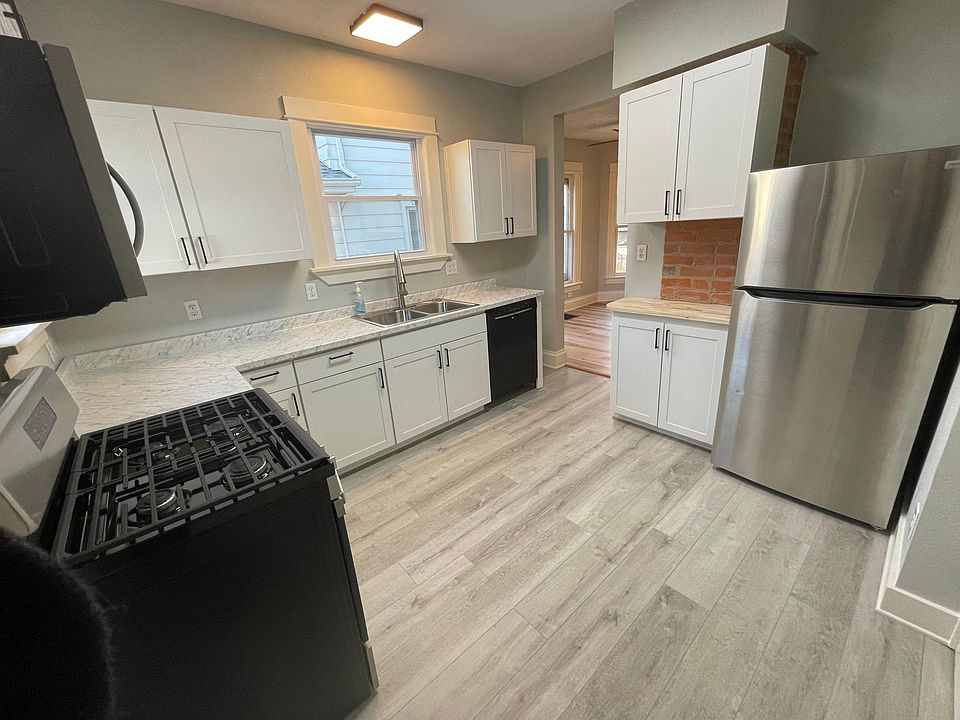 1st image of 627 Lawton Pl