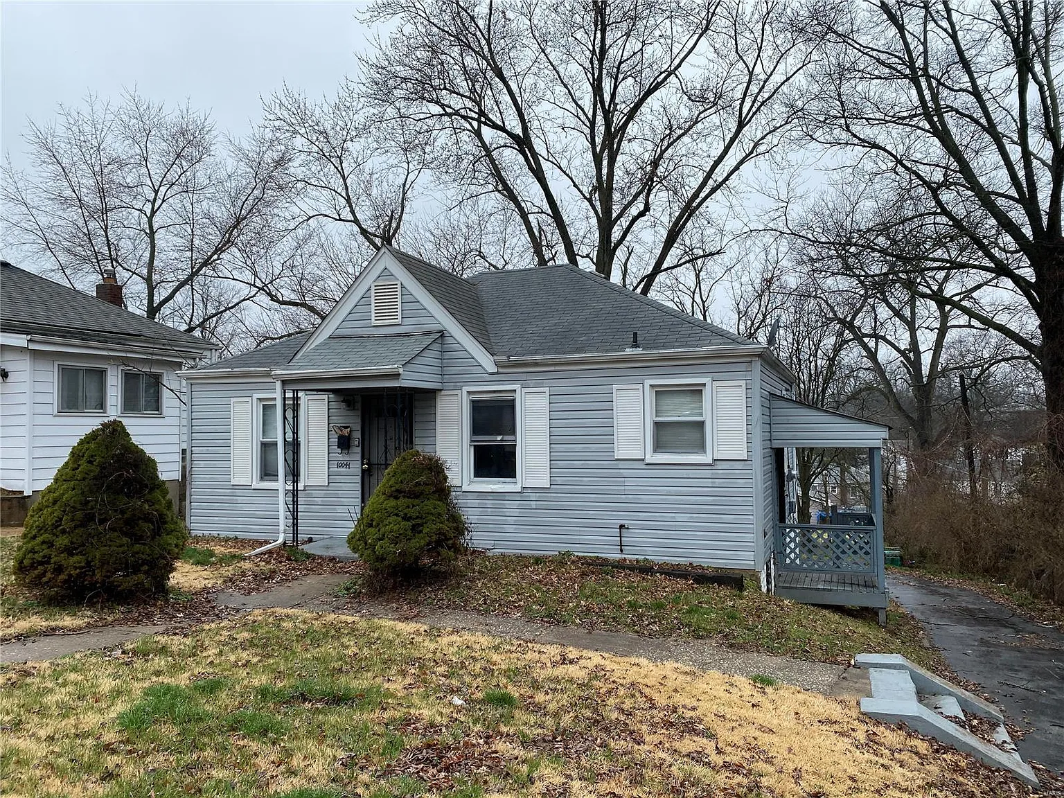 10041 McCartney Ln photo 1