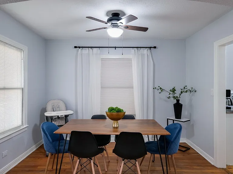 422 Pershing Ave #A — Photo 6