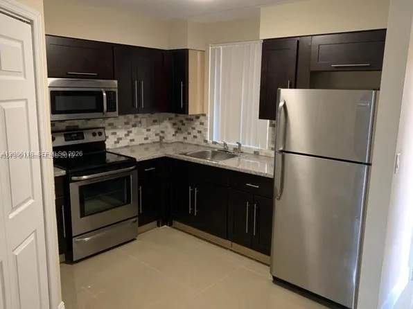 6175 NW 186th St, Hialeah, FL