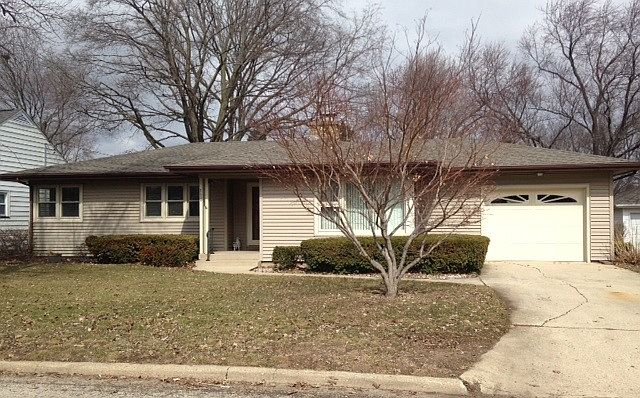 1st image of 110 Willard Ave