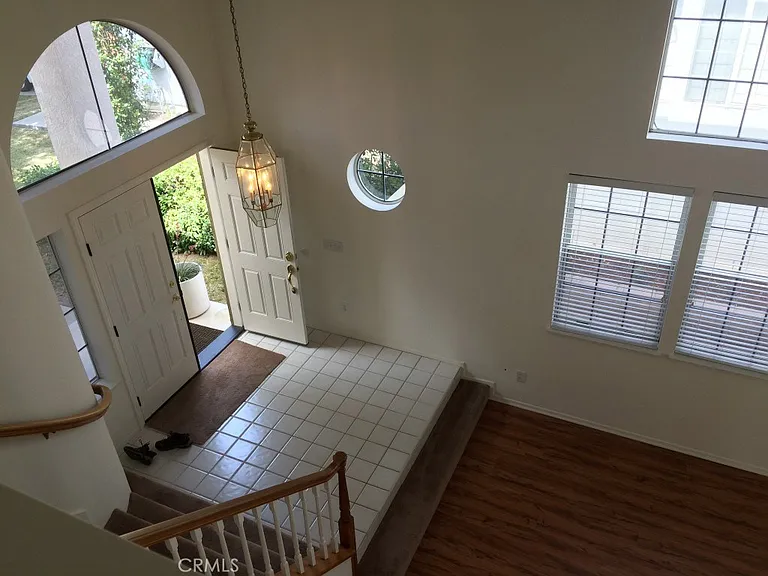 2196 Rancho Hills Dr — Photo 3