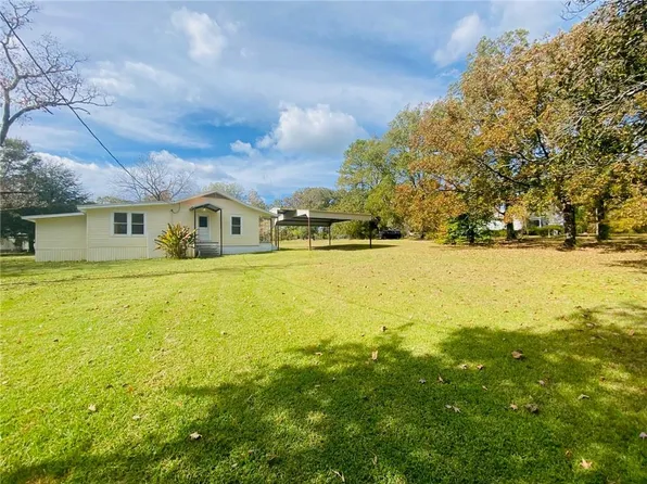 302 Adams St, Columbia, LA 71418