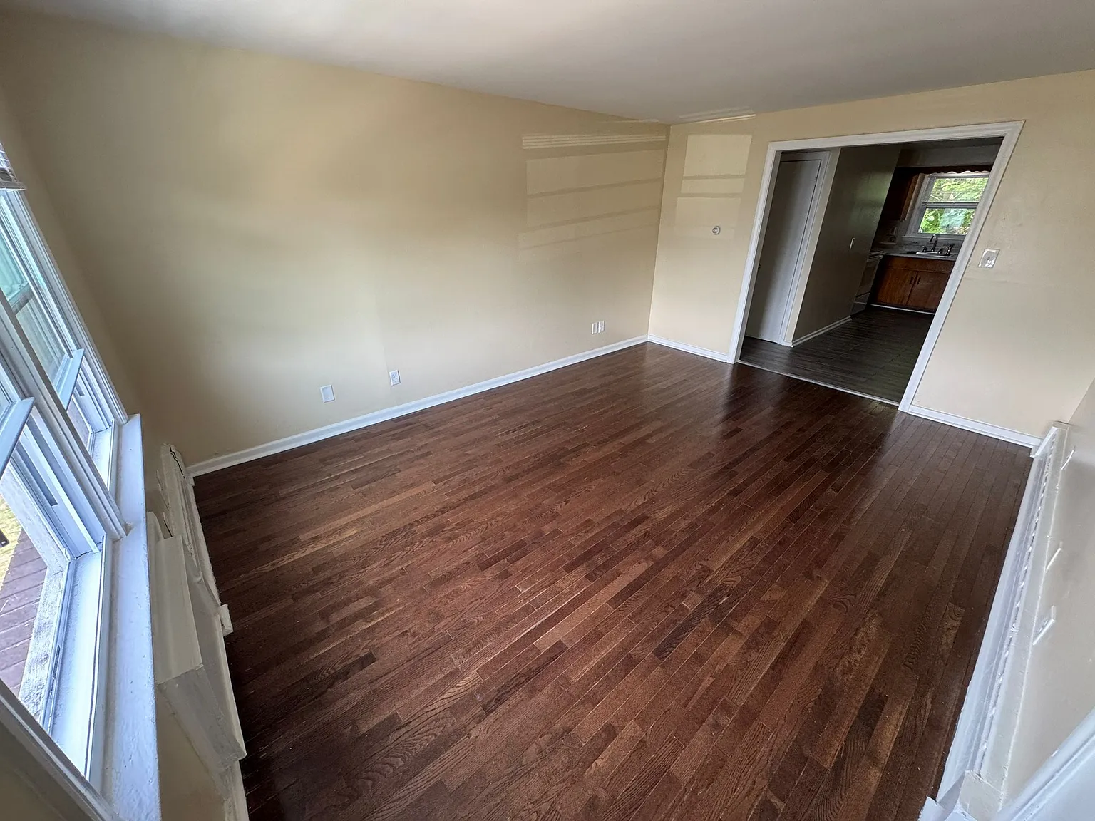 2 bed, $1,550 — Photo 3