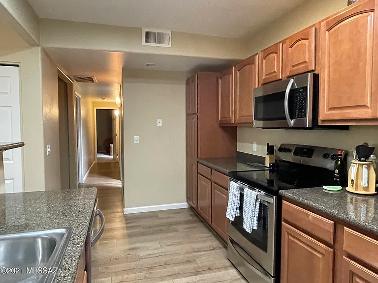 6255 N Camino Pimeria Alta #130 — Photo 7