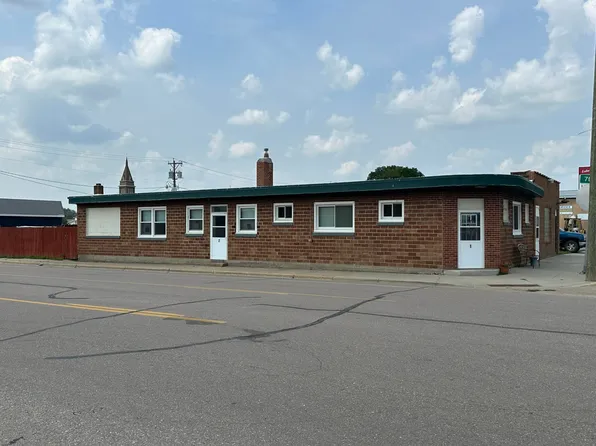 101 N Dumont Ave, Woonsocket, SD 57385