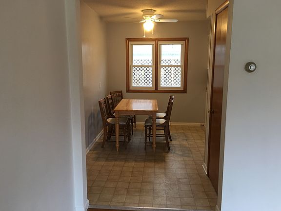 3rd image of 315 Orchard Ave