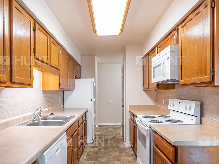 6410 E Buttercup Dr — Photo 26