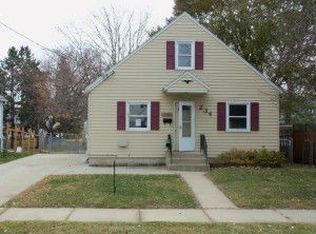 234 12th St NW, Rochester, MN 55901