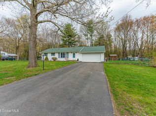 52 Valley Dr, West Sand Lake, NY 12196