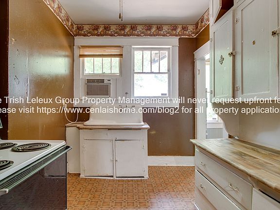 5th image of 2424 Elliott St #A