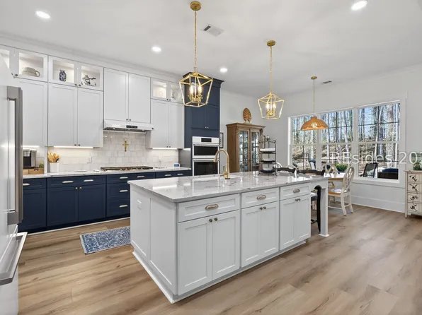 10 Dory Ct, Bluffton, SC 29909