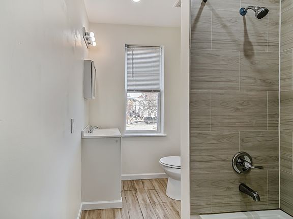 3rd image of 5625 Sprague St Floor 2