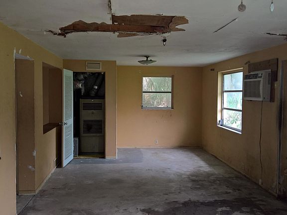 4th image of 616 King St