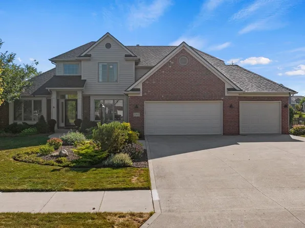 2307 Calais Rd, Fort Wayne, IN 46814