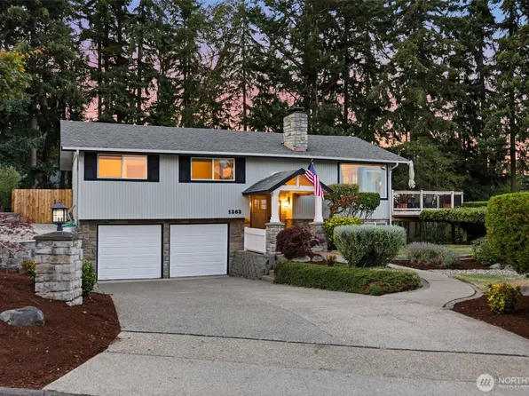 1263 Pilchuck Drive, Fox Island, WA 98333