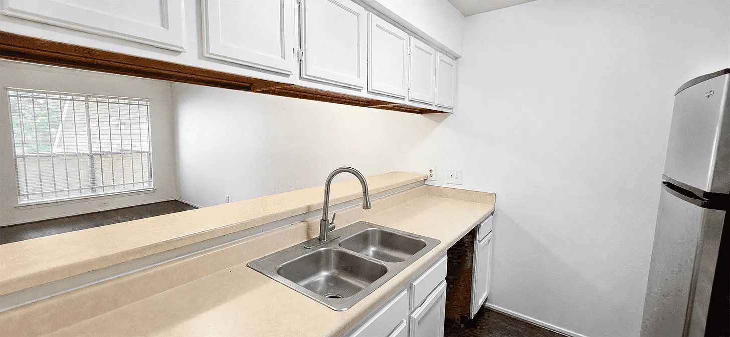 1 bed, 635 sqft, $890 — Photo 3