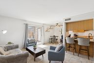 N 81st St-L0907-004.jpg