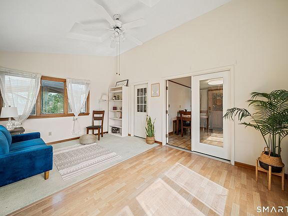 4th image of 223 North Street