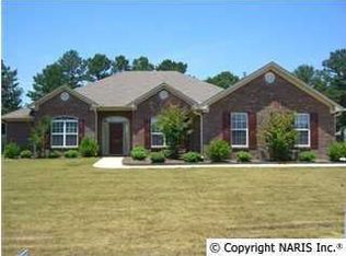 101 Southridge Dr, Madison, AL 35757