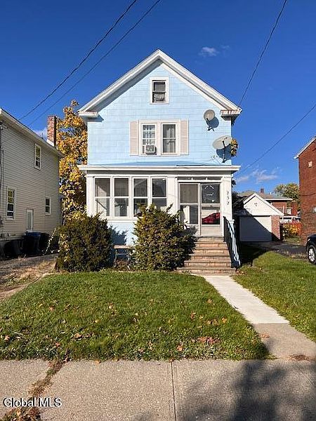 2nd image of 333 Mountain Street