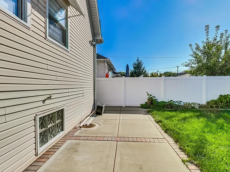 4234 N McVicker Ave #2 — Photo 34
