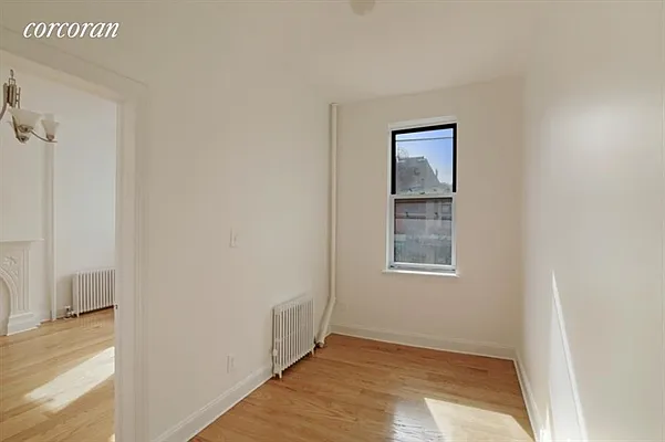 Rented by Corcoran | media 27