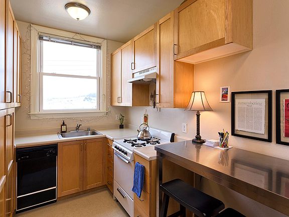 2nd image of 801 28th Ave #304