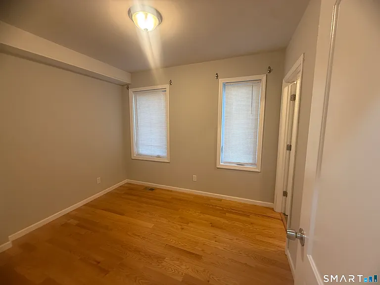 168-170 Kelsey St — Photo 21
