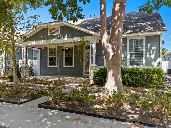 327 Rachel St, San Marcos, TX 78666