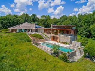 121 Middlebrook Farm Rd, Wilton, CT 06897