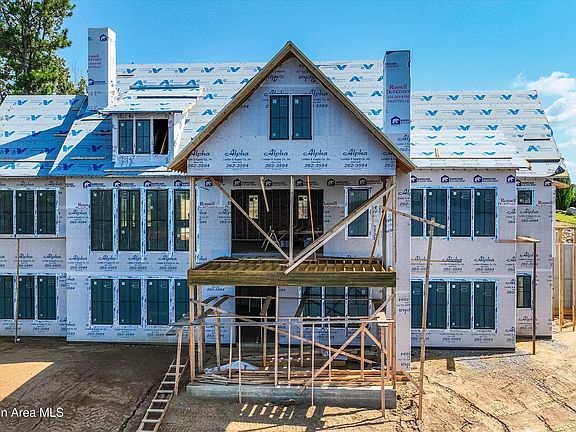 4th image of 1821 S Ridge Cir
