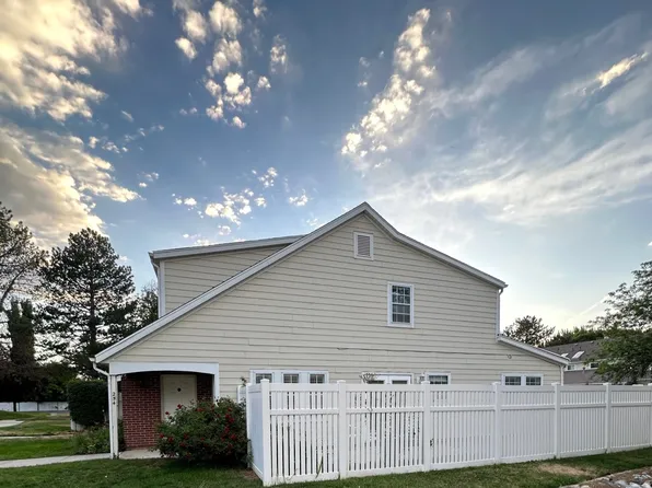 254 W Meadow Ln, Centerville, UT 84014