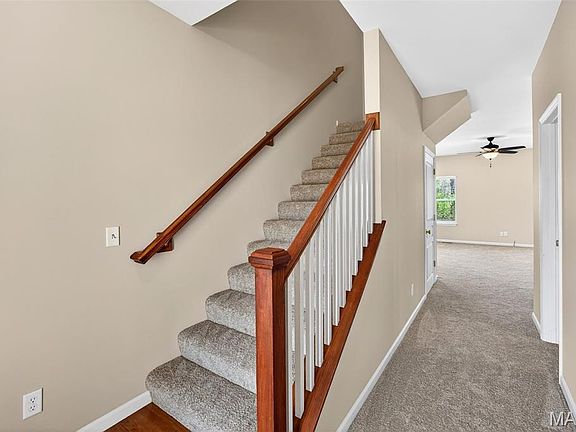 4th image of 461 Parkgate Dr