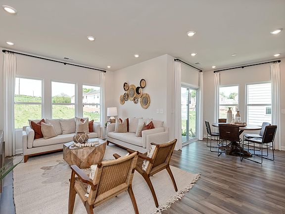 4th image of 8509 Pennegrove Cir