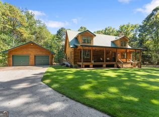 1120 Ridgewood Dr, Pendergrass, GA 30567