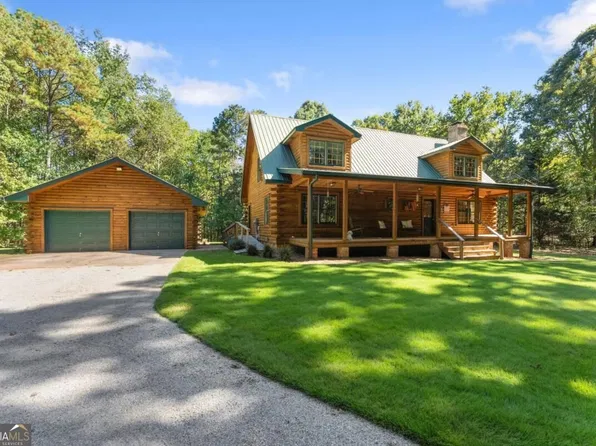 1120 Riverwood Dr, Pendergrass, GA 30567