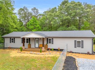 115 McNair Dr, Westminster, SC 29693