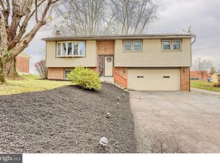780 Ahrens Rd, Reading, PA 19606