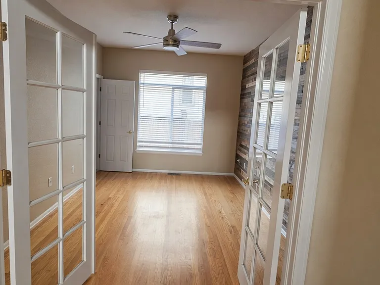 17059 Cornerstone Dr — Photo 3