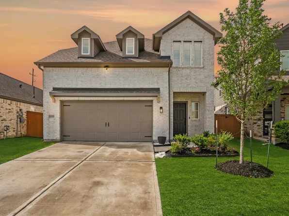 21215 Catalina Palm Dr, Cypress, TX 77433