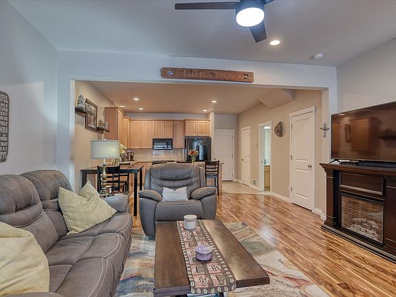 5th image of 1645 N Cirque Ln