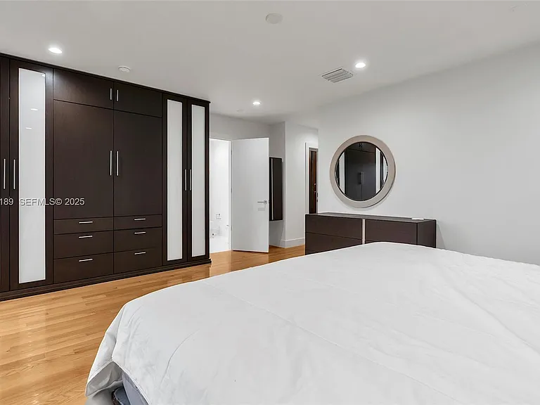 415 Rovino Ave — Photo 63