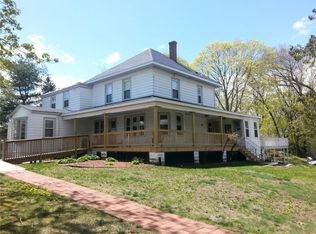21 Bullocks Point Ave, Riverside, RI 02915