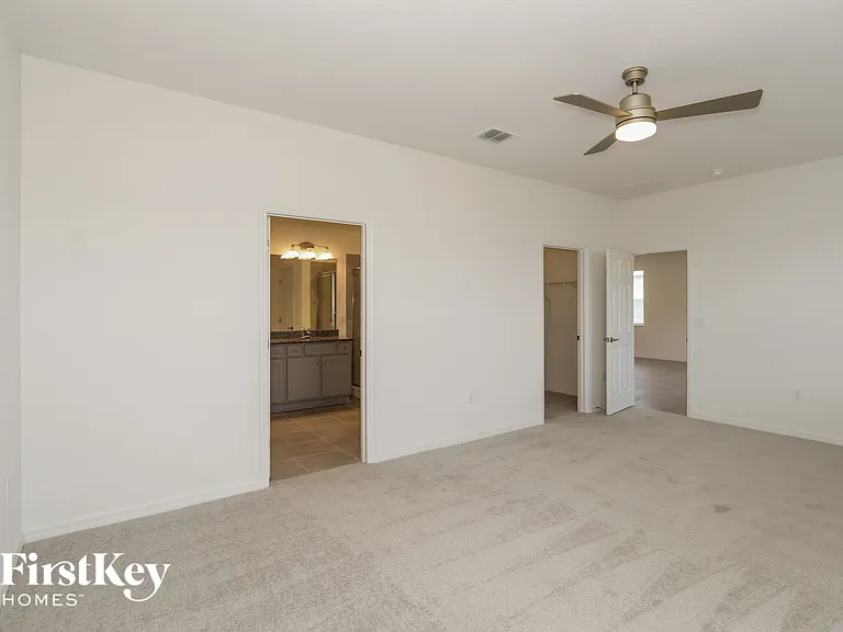 430 Reina Way — Photo 7