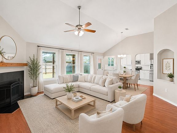4th image of 237 Flatwood Dr
